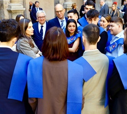 Encuentro de Doña Letizia con los estudiantes de la tercera edición del Máster de Formación Permanente en Reporterismo Internacional