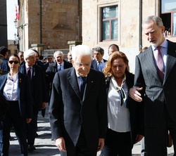Don Felipe y el presidente Mattarella durante el recorrido por Salamanca