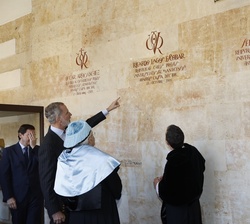 El Rey explica al presidente Mattarella la composición de un vítor