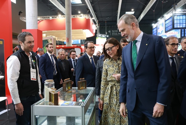 Don Felipe durante su visita a “Alimentaria 2026”