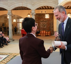 Su Majestad el Rey entrega la acreditación de "Embajadora Honoraria de la Marca España" a Carme Ruscalleda