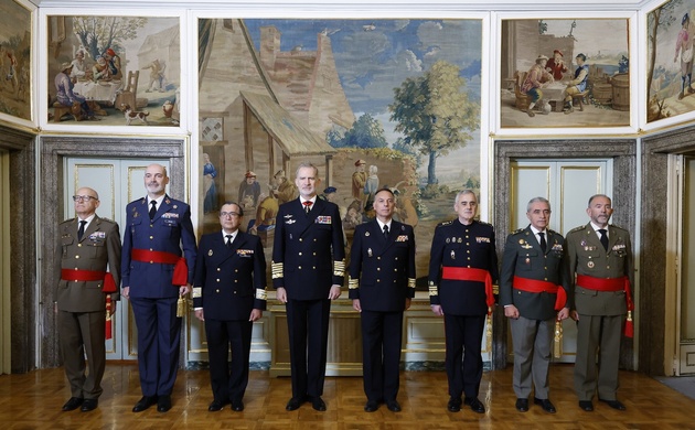Division Rey InicioActividades y Agenda - Audiencia militar a un grupo de generales ...