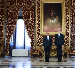 Su Majestad el Rey junto al Presidente de la República Portuguesa