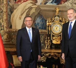 Su Majestad el Rey y Presidente de la República Portuguesa, António José Seguro momentos antes del inicio del encuentro