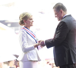 Transmisión del Mando Presidencial entre el Presidente, Rodrigo Chaves y la Presidenta Electa, Laura Fernández Delgado