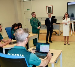 Práctica de Mando y Control de Nivel Táctico realizada por alumnos del segundo curso de Promoción Profesional con presencia de la Reina