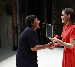Eva María Hernández  "Eva Hache" recibe la Medalla de Oro al Mérito en las Bellas Artes 2024