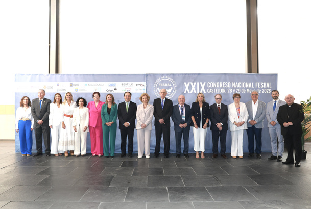 Su Majestad la Reina Doña Sofía junto a las autoridades y participantes en el XXIX Congreso de la Federación Española de Bancos de Alimentos (FESBAL)