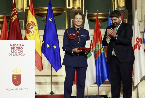 Su Alteza Real la Princesa de Asturias recibe la Medalla de Oro de la Región de Murcia