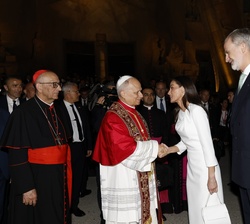 Su Majestad la Reina se despide de Su Santidad el Papa León XIV