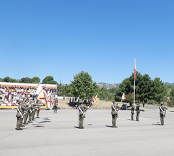 Homenaje a los que dieron la vida por España