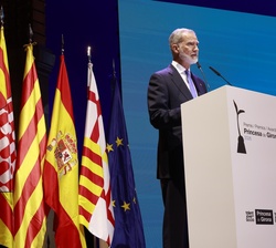 Su Majestad el Rey durante el discurso