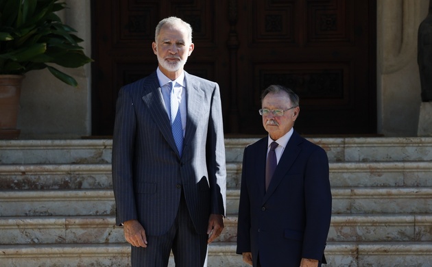Su Majestad el Rey con el presidente de la Ciudad Autónoma de Ceuta, Juan Jesús Vivas