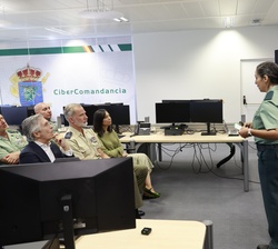 Presentan a Su Majestad el Rey  el modelo de atención a personas vulnerables durante su visita