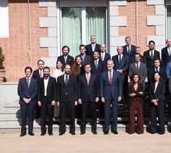 Su Majestad el Rey recibe en audiencia a una representación de la Plataforma EsTech en el Palacio de La Zarzuela