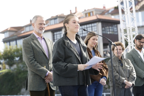 Su Alteza Real la Princesa de Asturias durante su intervención tras entrega el premio al Pueblo Ejmplar 2026