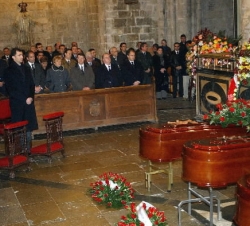 Los Príncipes durante el Funeral Institucional