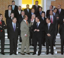 El Rey con los miembros de la Junta Directiva