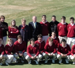 El Rey, con los jóvenes integrantes del Equipo Nacional de Golf