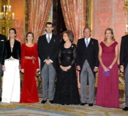 La Familia Real en la recepción al Cuerpo Diplomático