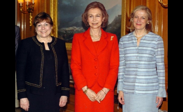 Su Majestad la Reina, con la la Directora Ejecutiva de UNICEF y la  esposa del Secretario General de las Naciones Unidas