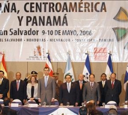Mesa presidencial en el Encuentro Empresarial España-Centroamérica