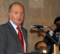 Don Juan Carlos en un momento de Su discurso