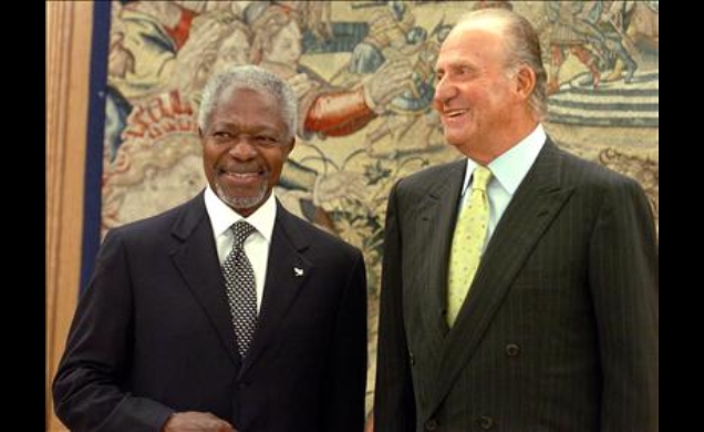 Su Majestad el Rey con el Secretario General de Naciones Unidas, Kofi Annan