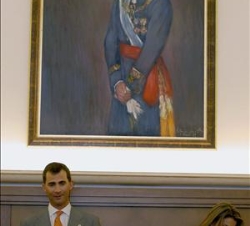 Sus Altezas Reales los Príncipes de Asturias en el salón de plenos del Ayuntamiento de Andújar