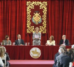 Doña Sofía durante su intervención en el acto de entrega de los XVIII Premios Jame I
