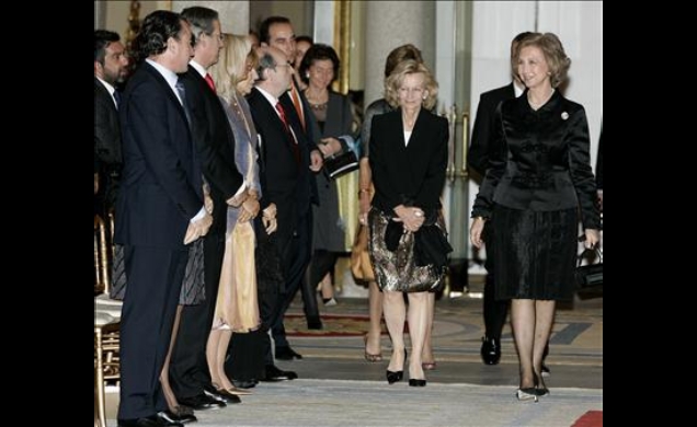 Su Majestad la Reina a su llegada al Palacio de El Pardo