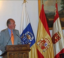 Don Juan Carlos, durante sus palabras en el almuerzo ofrecido a representantes de la sociedad de La Gomera
