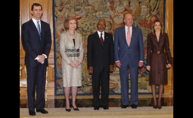 Los Reyes y los Príncipes de Asturias, junto al secretario general de la ONU